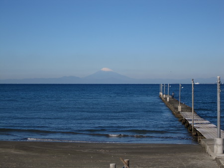 原岡の桟橋と富士山
